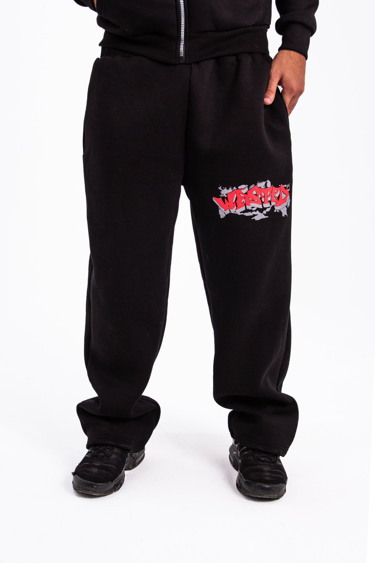 WASTED BLACK SWEATPANTS